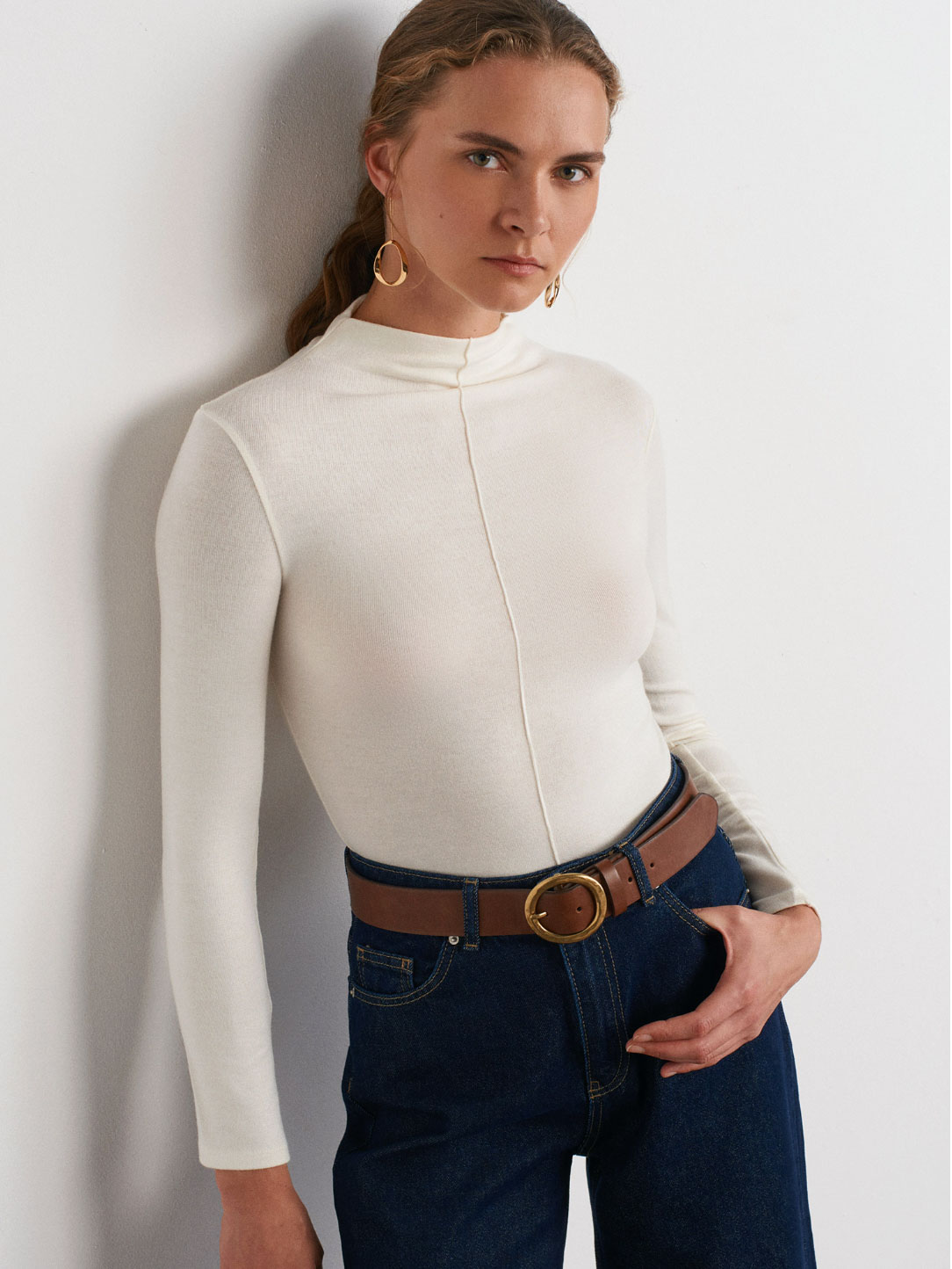 Dik Yaka Uzun Kollu Top Ekru Bluz