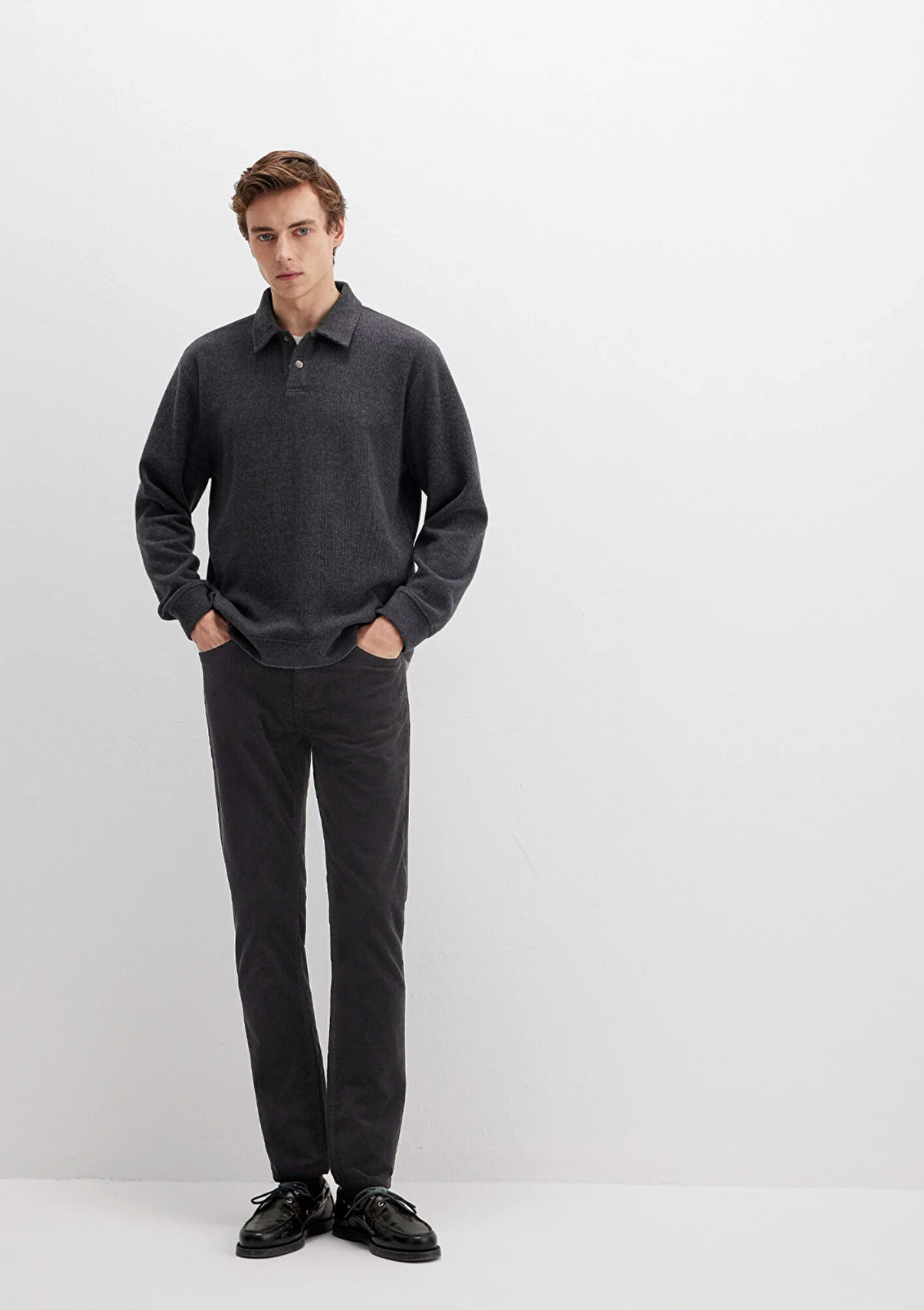 Marcus Siyah Kadife Pantolon