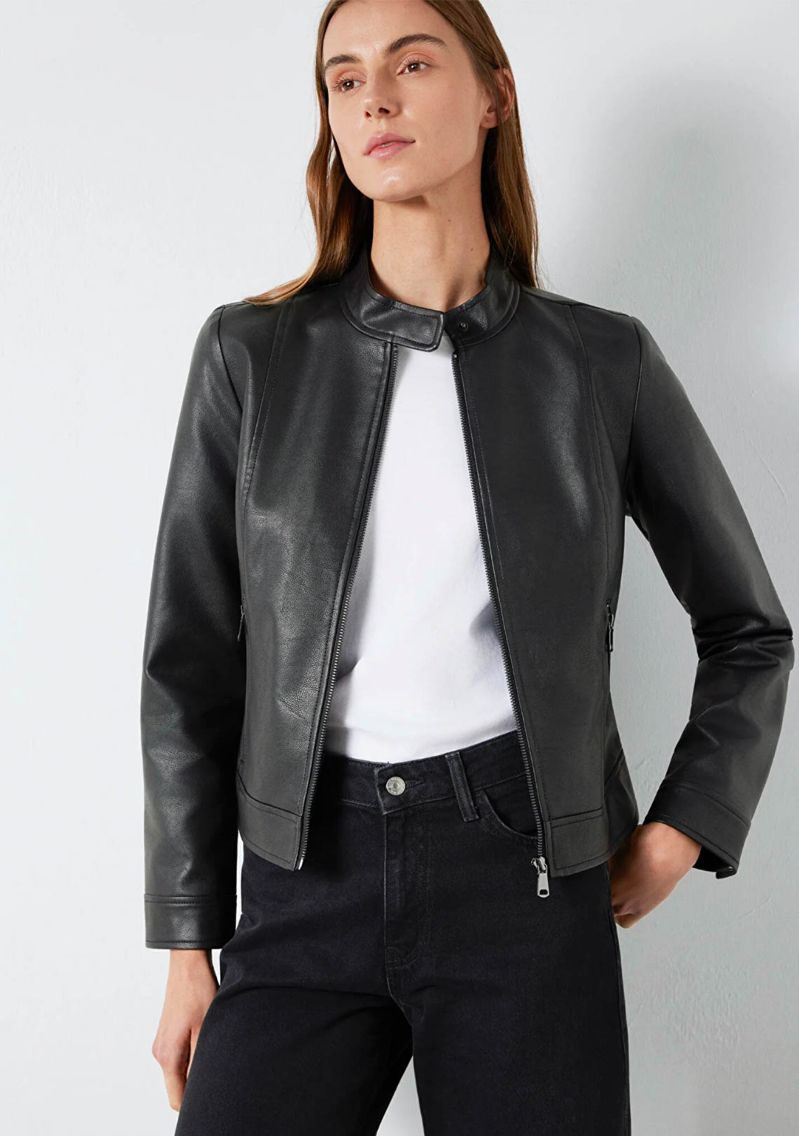 Siyah Suni Deri Fit Ceket