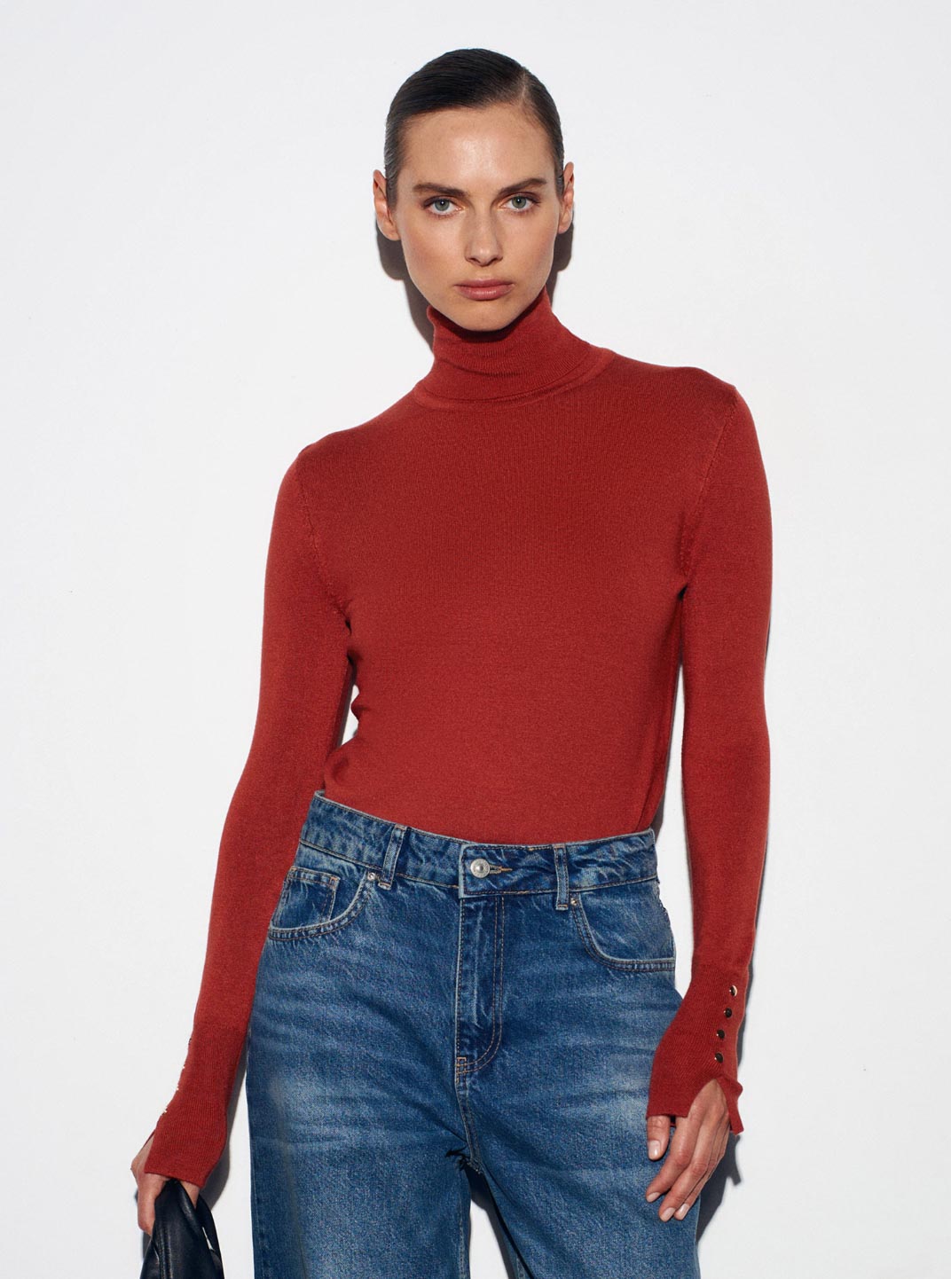 Tam Balıkçı Yaka Kolu Gold Düğmeli Kiremit Kazak